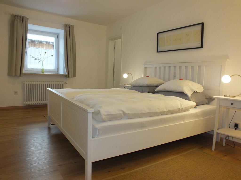 Ferienwohnung Aumuehle Freilassing Ruang foto