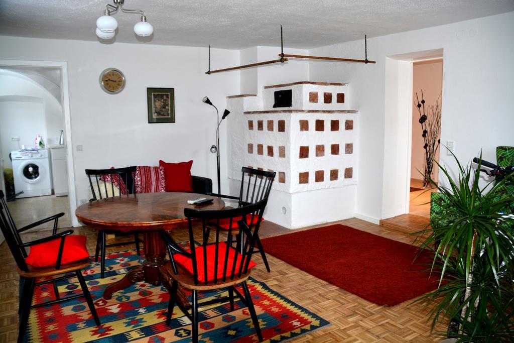 Ferienwohnung Aumuehle Freilassing Ruang foto